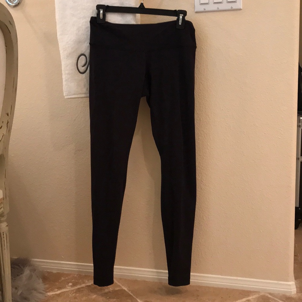 Lululemon wunder unders.